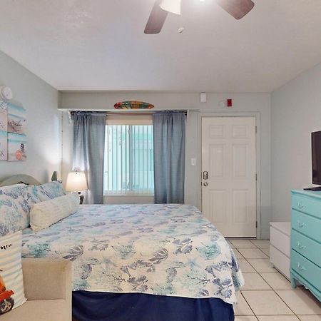 Pass-A-Grille Beach Retreat Unit 8 St. Pete Beach Esterno foto